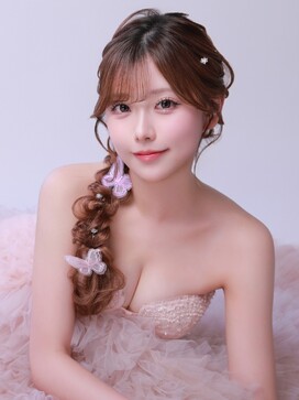 せな（UNJOUR）