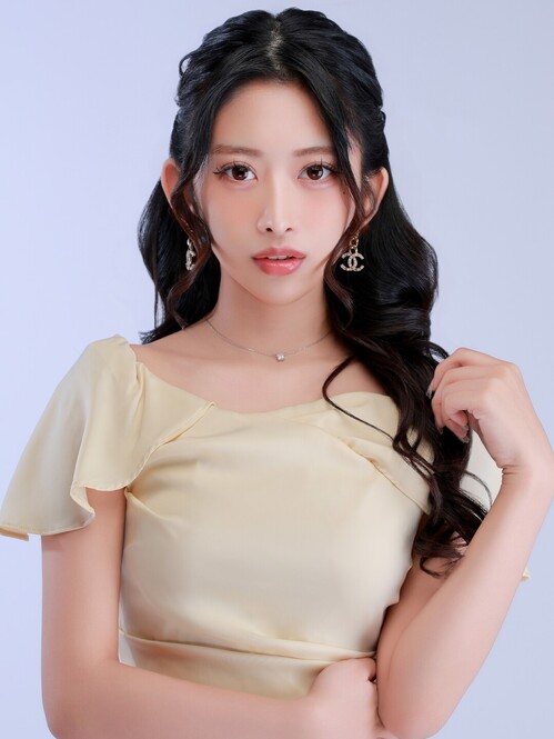 れみな-05（UNJOUR）