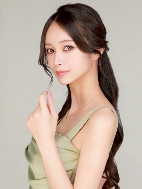 あや-09（UNJOUR）