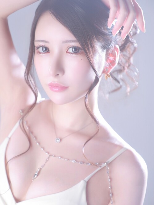 あい-04（UNJOUR）